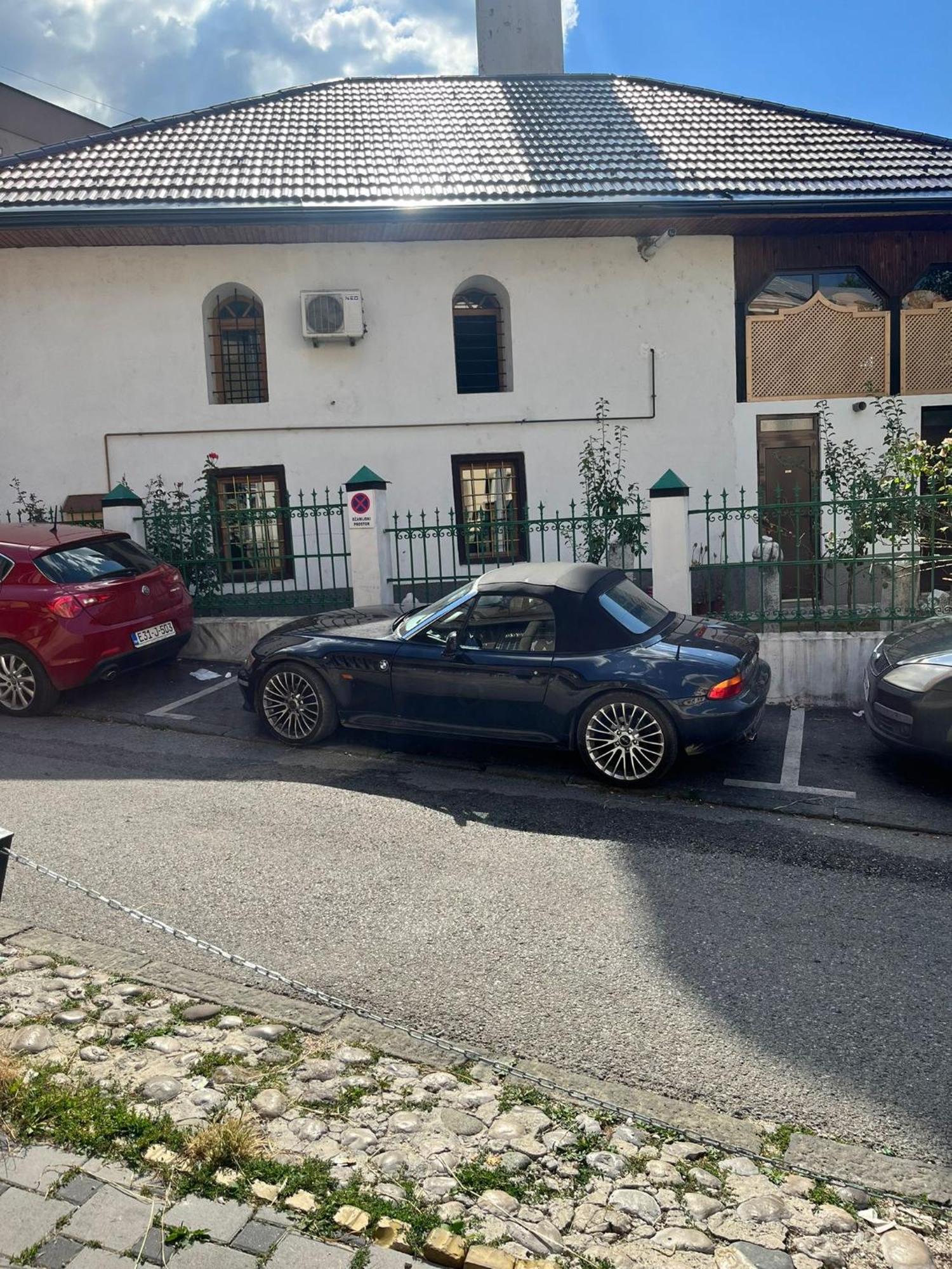 Bistrik Rose Apartment Sarajewo Zewnętrze zdjęcie